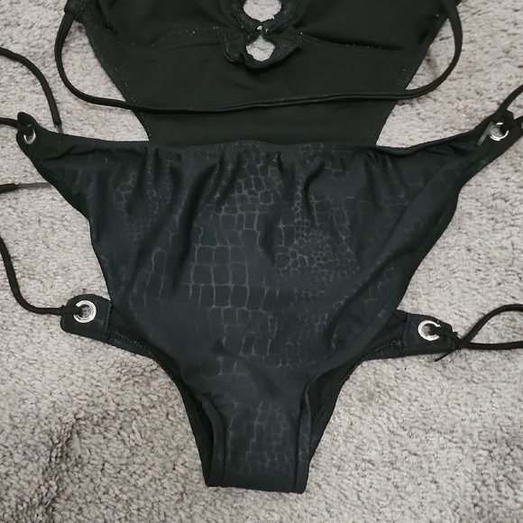 Xhilaration Black Leopard Print Monokini Swimsuit | Size M - Picture 6 of 8